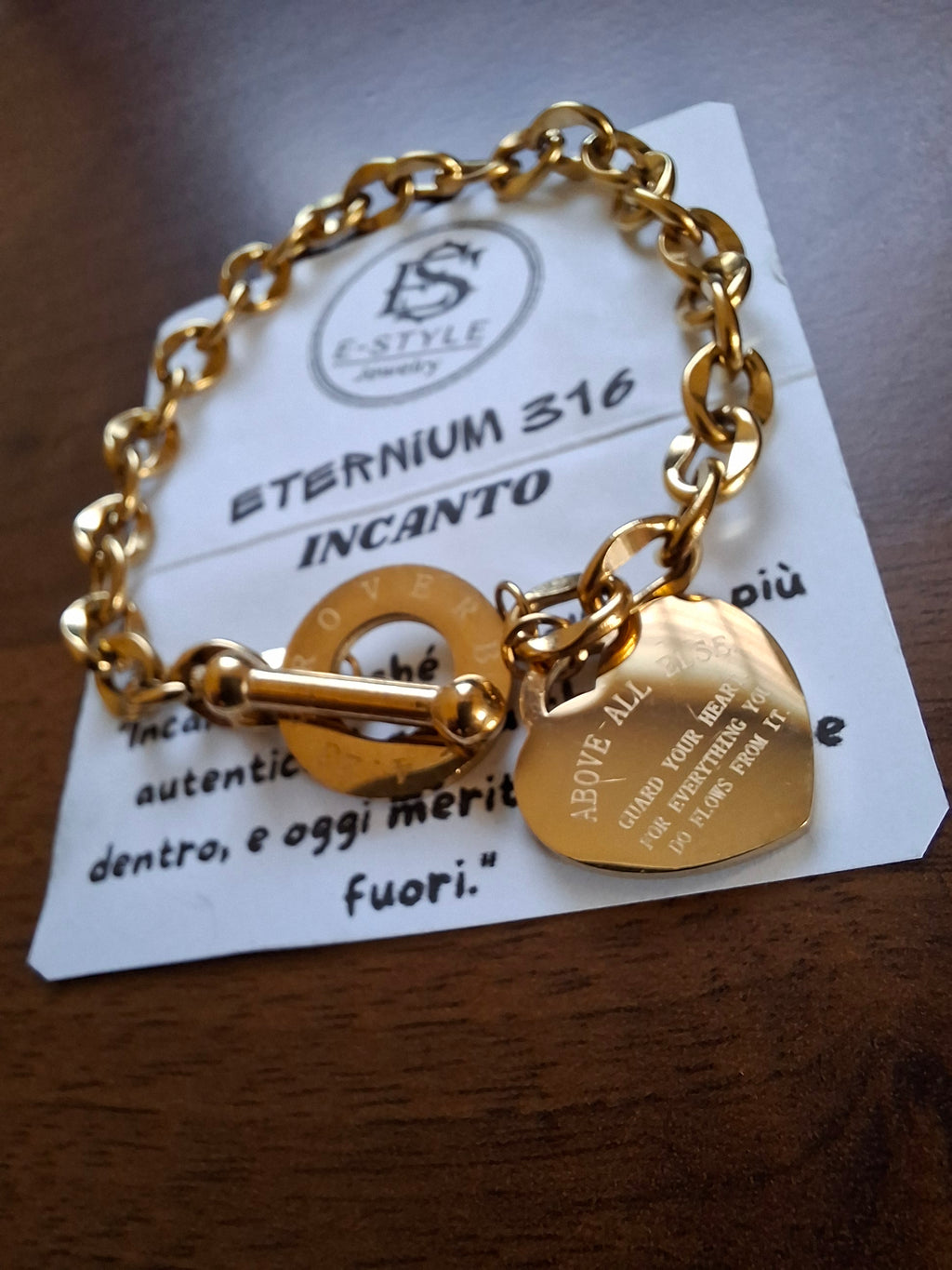 Solo per oggi bracciale "Incanto" e collana "Unica" a casa tua in 24/48h con spedizione gratuita.